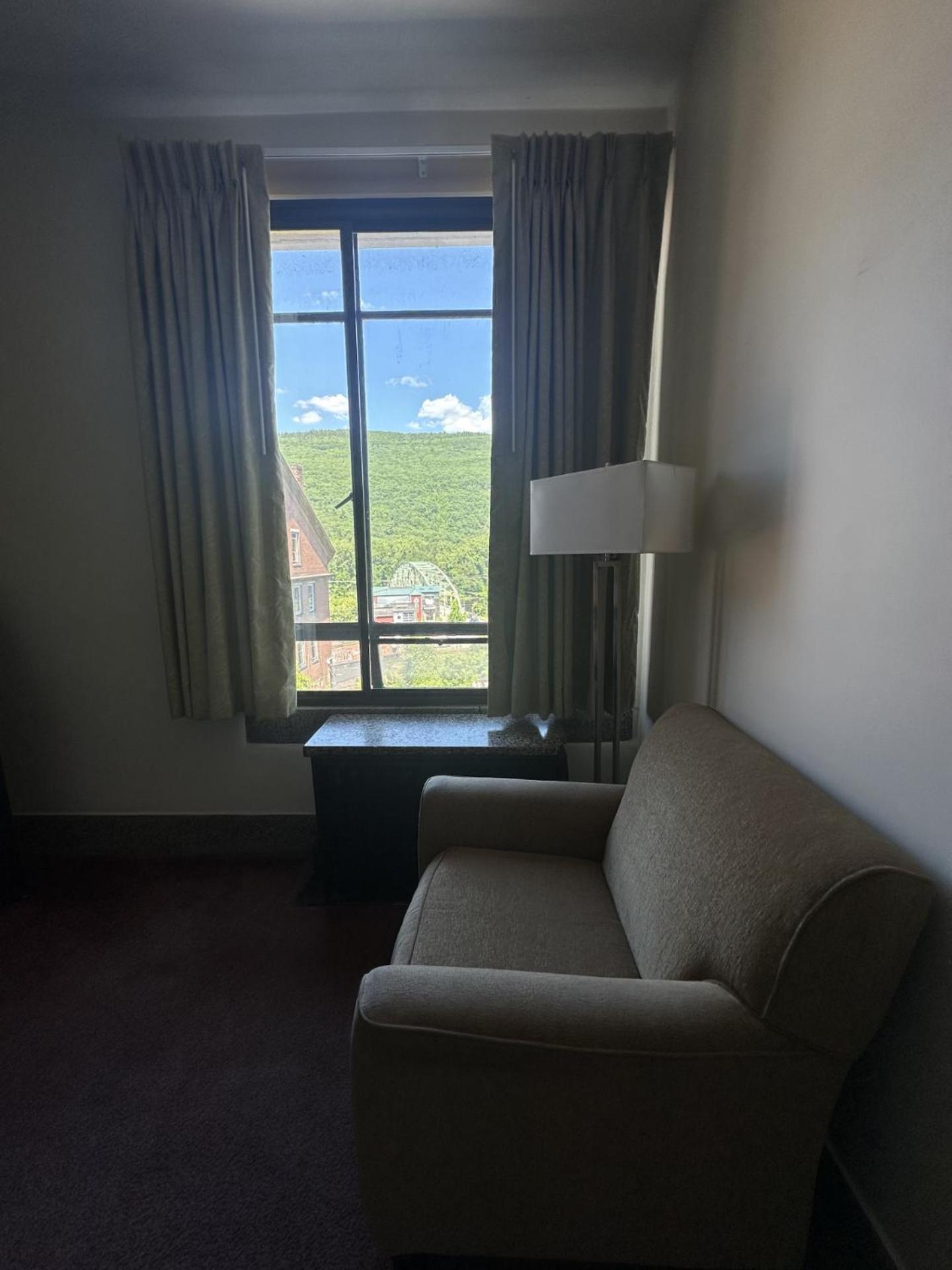 Latchis Hotel Братлборо Экстерьер фото