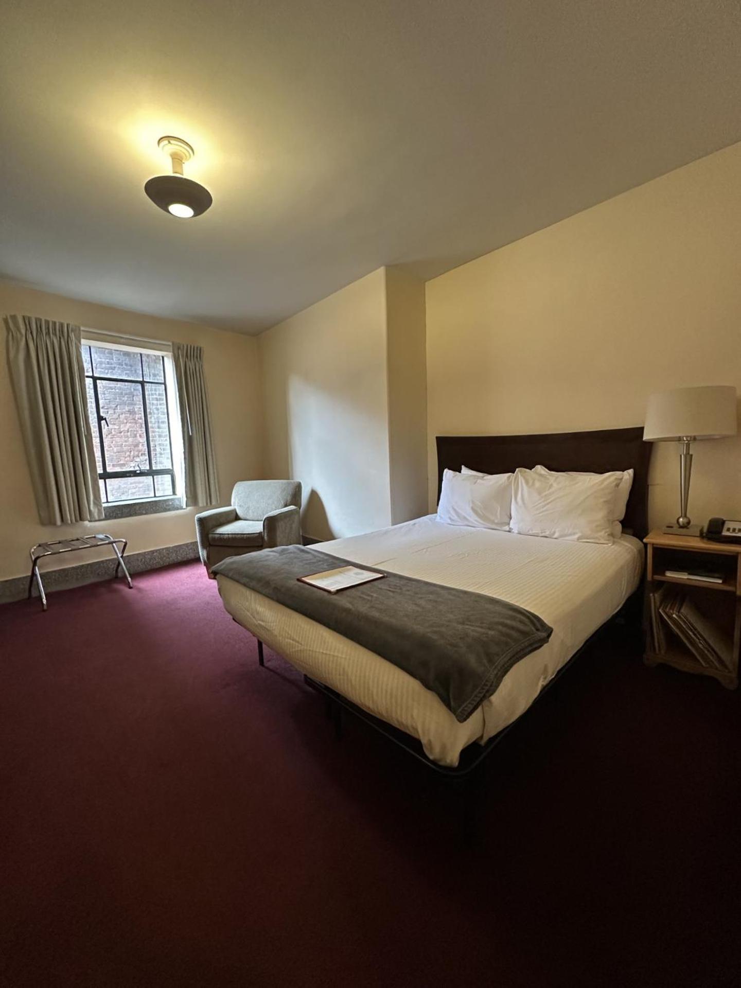Latchis Hotel Братлборо Экстерьер фото
